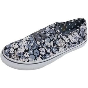 Navig8 Gray Lace Up Floral Enchant Canvas Sneakers 9